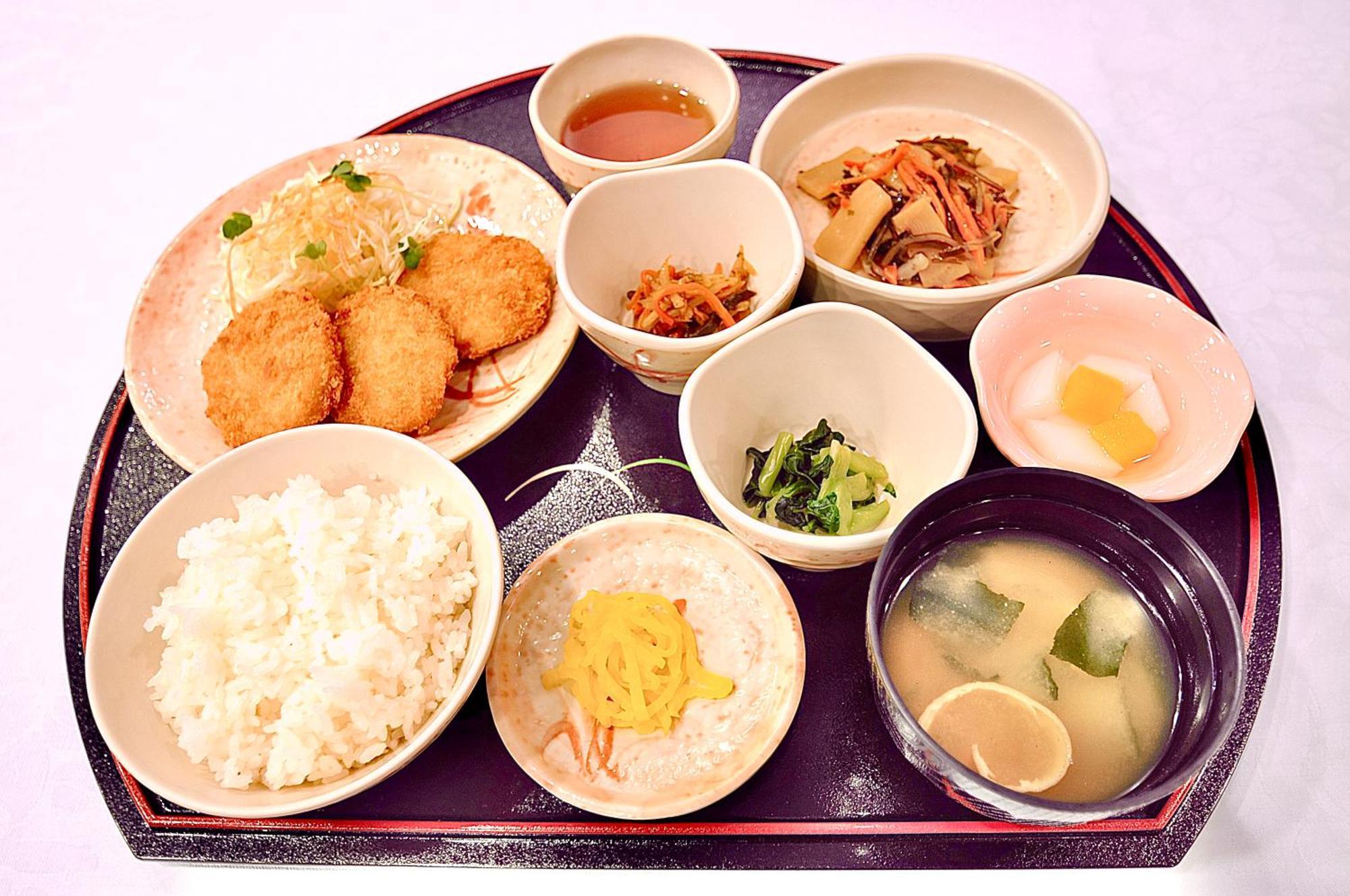 Okayama Ekimae Universal Hotel Ngoại thất bức ảnh